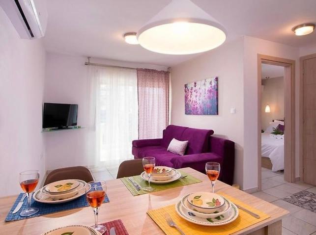 Lena Apartments 3 Potos Exteriér fotografie